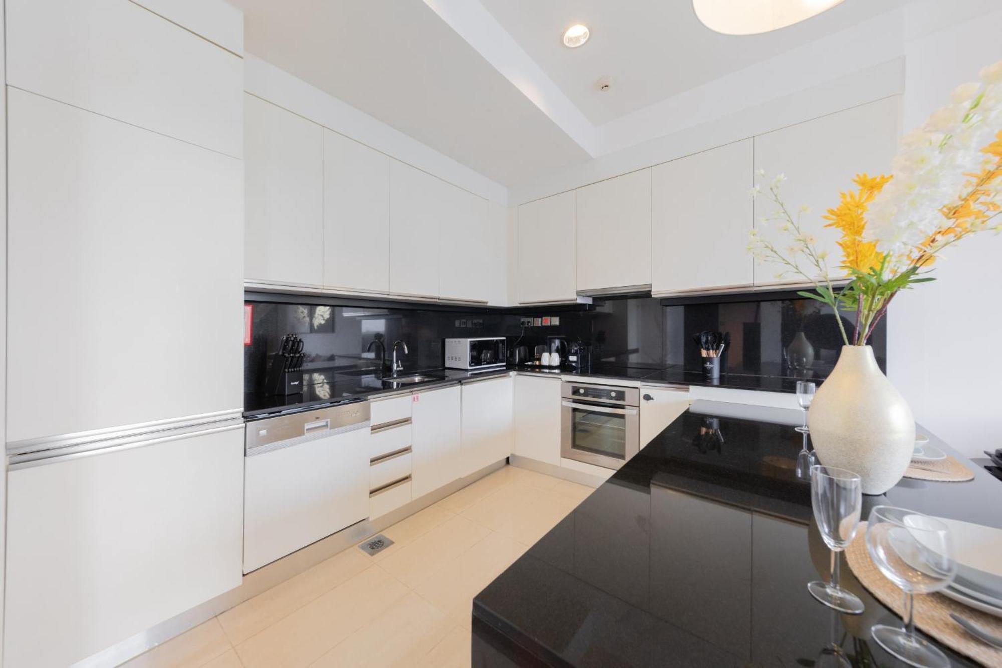 Eden's Homes & - Jw Marriott Marina Residences Appartement *